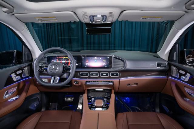 new 2025 Mercedes-Benz GLS 450 car, priced at $98,850