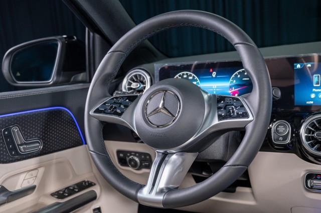 new 2025 Mercedes-Benz GLA 250 car, priced at $45,845