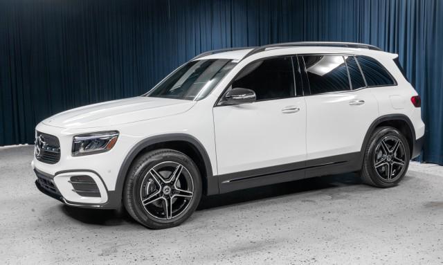new 2024 Mercedes-Benz GLB 250 car, priced at $49,595