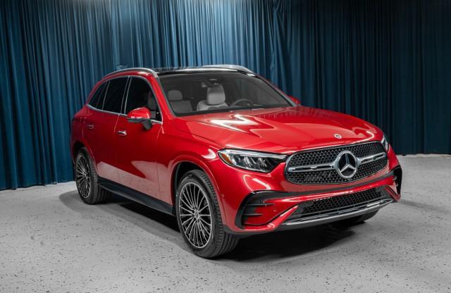 new 2025 Mercedes-Benz GLC 350e car, priced at $72,615