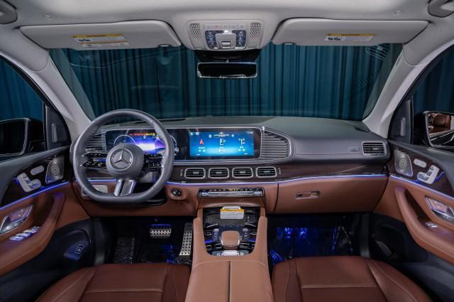 new 2025 Mercedes-Benz GLS 450 car, priced at $98,850