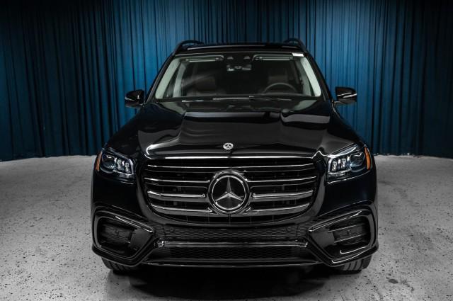 new 2025 Mercedes-Benz GLS 450 car, priced at $98,850