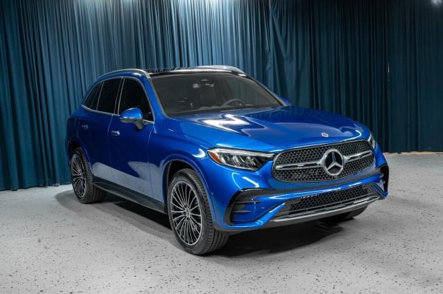 new 2024 Mercedes-Benz GLC 300 car, priced at $60,895