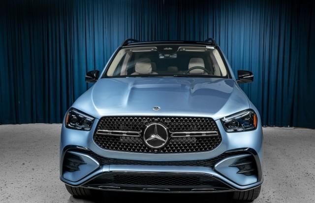 new 2025 Mercedes-Benz GLE 450 car, priced at $94,935