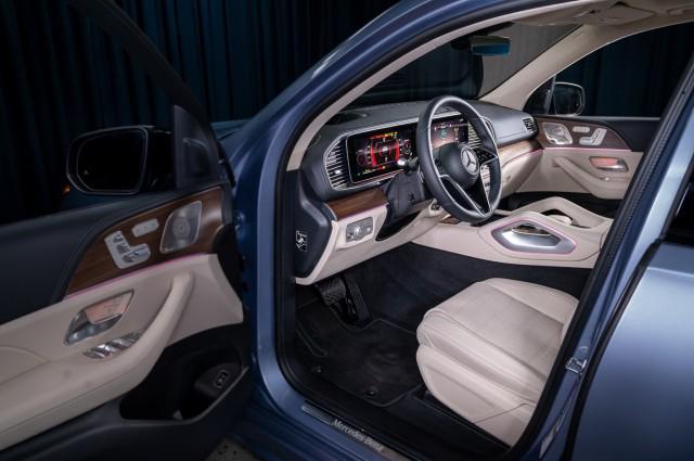 new 2025 Mercedes-Benz GLE 450 car, priced at $94,935