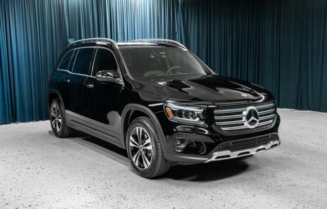 new 2025 Mercedes-Benz GLB 250 car, priced at $47,420