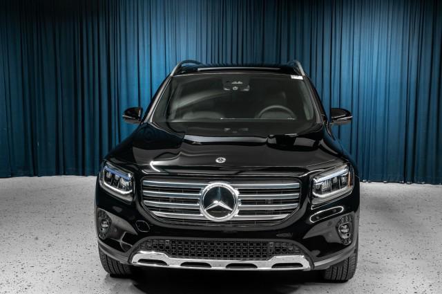 new 2025 Mercedes-Benz GLB 250 car, priced at $47,420