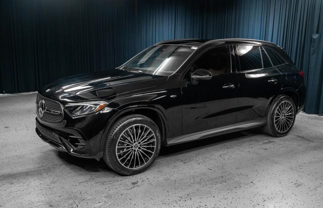 new 2025 Mercedes-Benz GLC 350e car, priced at $69,275