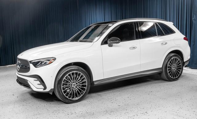 new 2025 Mercedes-Benz GLC 350e car, priced at $69,195