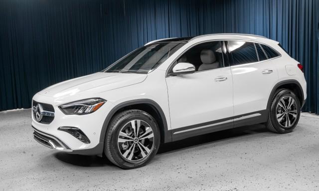 new 2025 Mercedes-Benz GLA 250 car, priced at $45,845