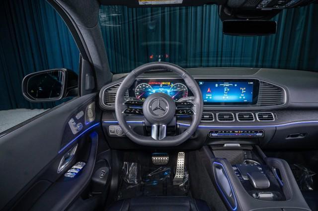 new 2025 Mercedes-Benz GLS 580 car, priced at $119,495