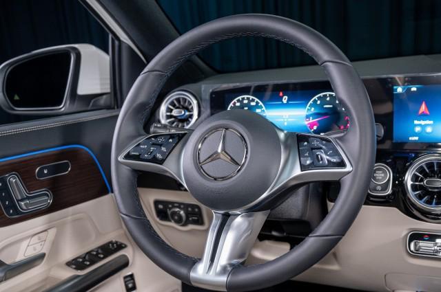 new 2025 Mercedes-Benz GLA 250 car, priced at $47,865