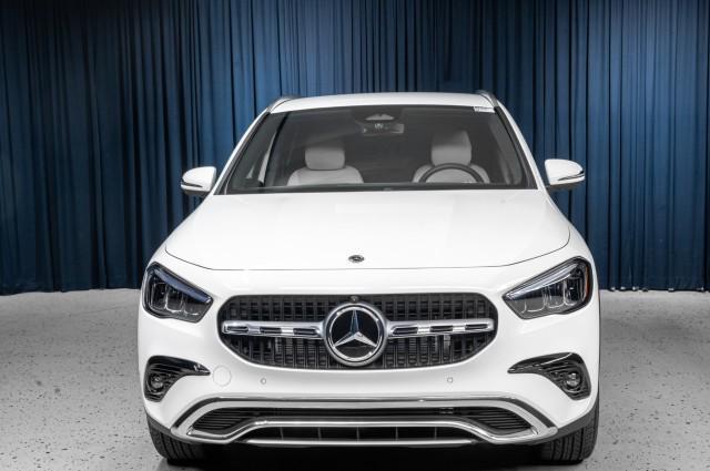 new 2025 Mercedes-Benz GLA 250 car, priced at $47,865