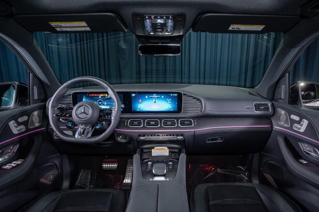 new 2025 Mercedes-Benz AMG GLE 53 car, priced at $101,095