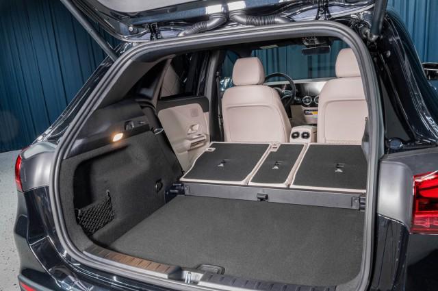 used 2025 Mercedes-Benz GLA 250 car, priced at $41,994