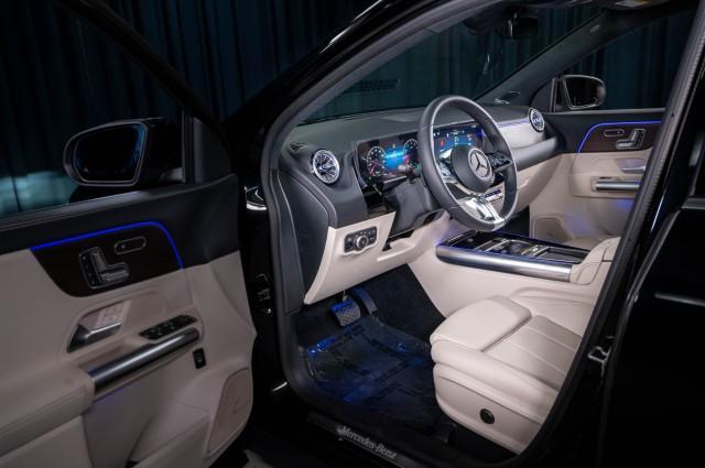 used 2025 Mercedes-Benz GLA 250 car, priced at $41,994