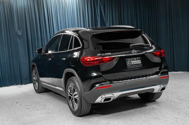 used 2025 Mercedes-Benz GLA 250 car, priced at $41,994