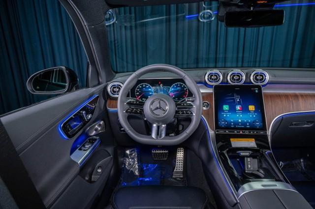 new 2025 Mercedes-Benz GLC 300 car, priced at $59,455