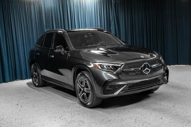 new 2025 Mercedes-Benz GLC 300 car, priced at $59,455