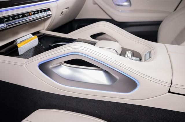 new 2025 Mercedes-Benz GLS 450 car, priced at $109,600