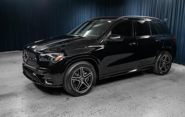 new 2025 Mercedes-Benz GLE 450 car, priced at $82,510