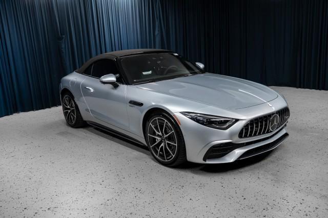new 2026 Mercedes-Benz AMG SL 43 car, priced at $118,330