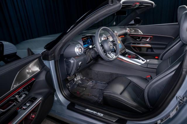 new 2026 Mercedes-Benz AMG SL 43 car, priced at $118,330