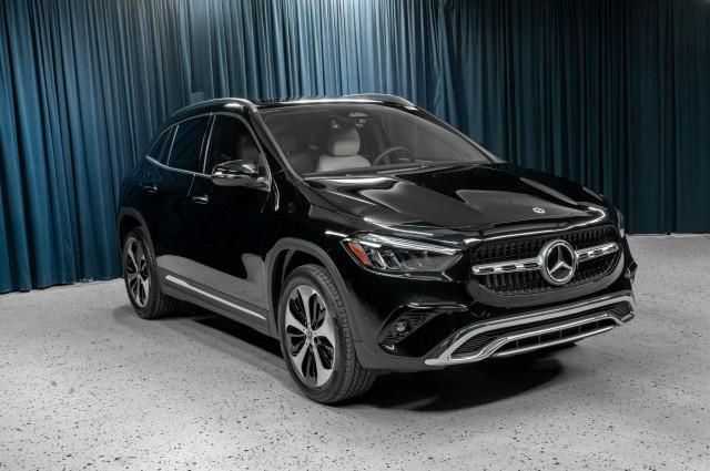 new 2025 Mercedes-Benz GLA 250 car, priced at $48,615