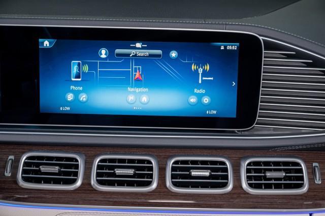 new 2025 Mercedes-Benz GLS 450 car, priced at $104,865