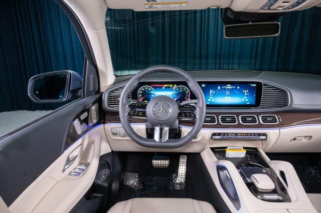 new 2025 Mercedes-Benz GLS 450 car, priced at $104,865