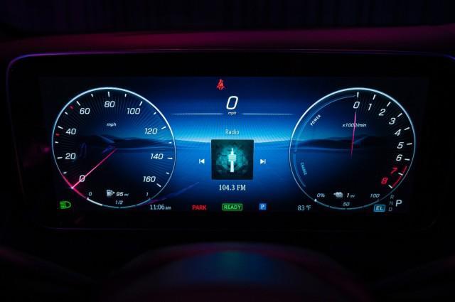 new 2025 Mercedes-Benz GLC 350e car, priced at $72,925