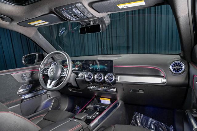 used 2023 Mercedes-Benz GLB 250 car, priced at $30,991