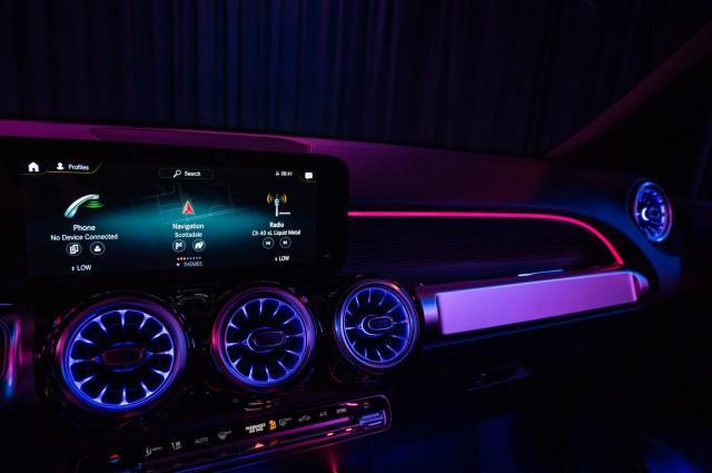 used 2023 Mercedes-Benz GLB 250 car, priced at $30,991