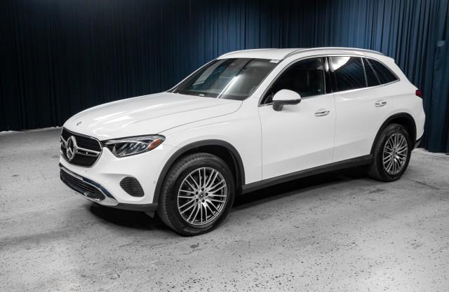 new 2025 Mercedes-Benz GLC 300 car, priced at $53,035
