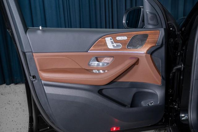 new 2026 Mercedes-Benz GLS 450 car, priced at $94,580