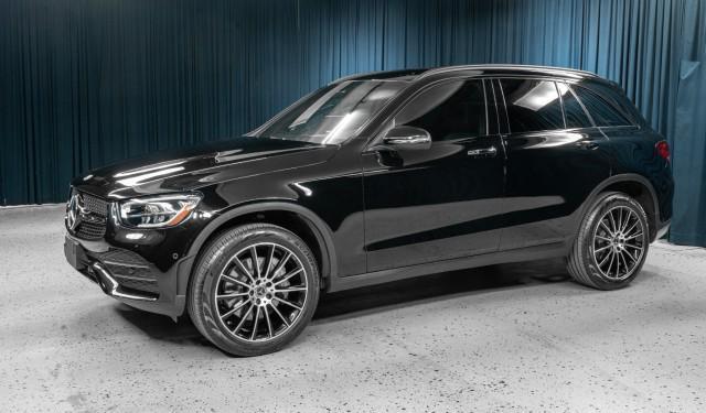 used 2022 Mercedes-Benz GLC 300 car, priced at $34,991