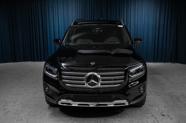 new 2025 Mercedes-Benz GLB 250 car, priced at $47,145