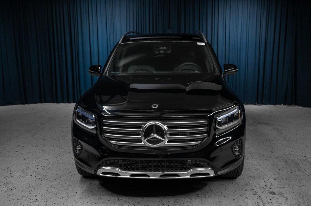 new 2025 Mercedes-Benz GLB 250 car, priced at $47,145