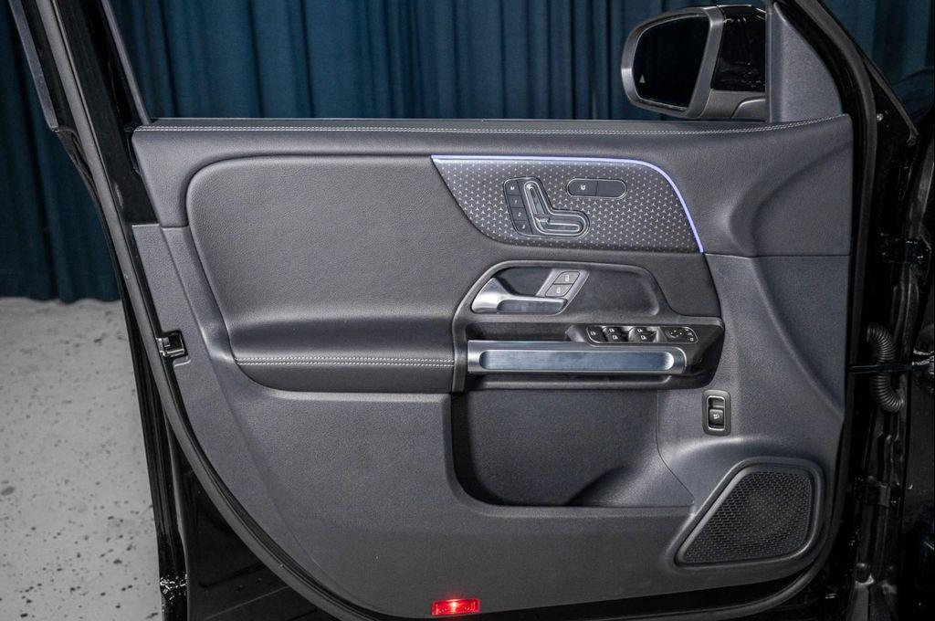 new 2025 Mercedes-Benz GLB 250 car, priced at $47,145