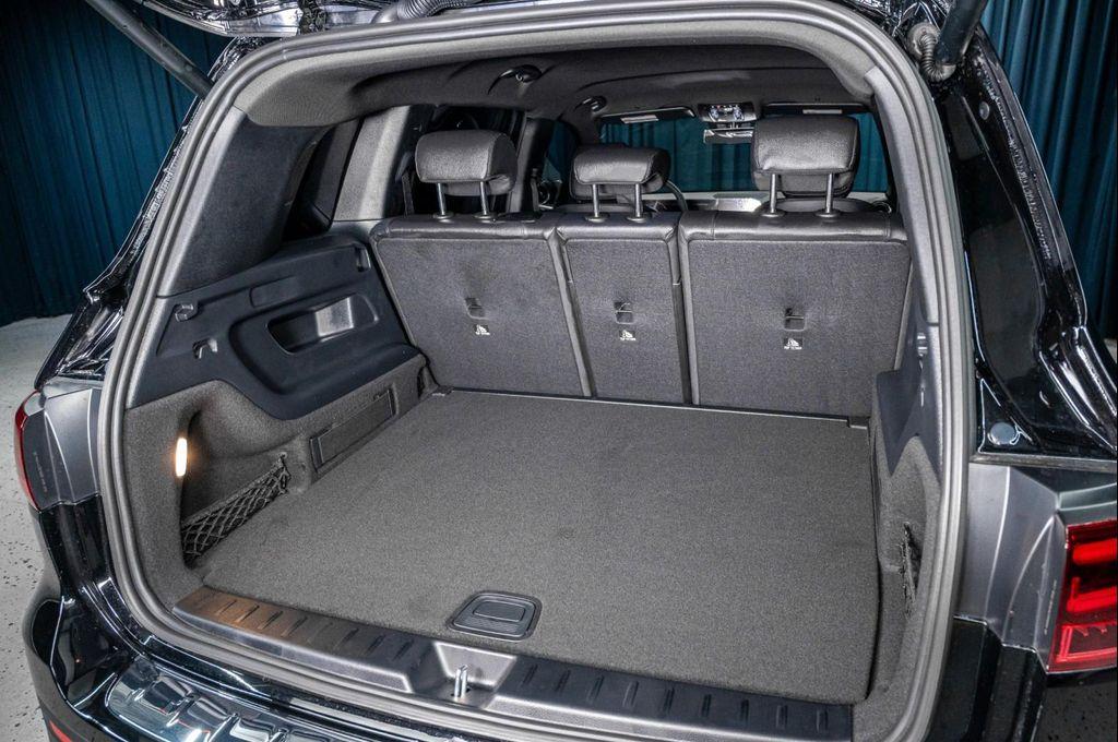 new 2025 Mercedes-Benz GLB 250 car, priced at $47,145