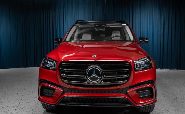 new 2025 Mercedes-Benz GLS 450 car, priced at $103,470