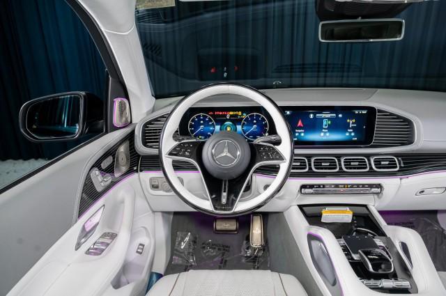 new 2025 Mercedes-Benz Maybach GLS 600 car, priced at $226,150