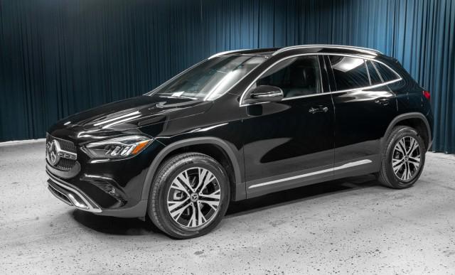 new 2025 Mercedes-Benz GLA 250 car, priced at $42,250