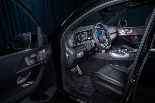 new 2025 Mercedes-Benz GLS 580 car, priced at $123,345