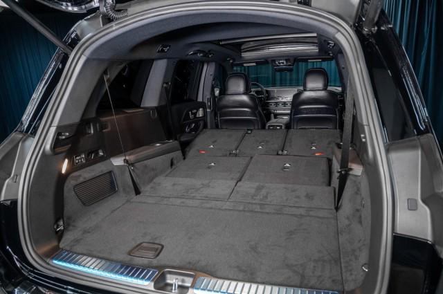 new 2025 Mercedes-Benz GLS 580 car, priced at $123,345
