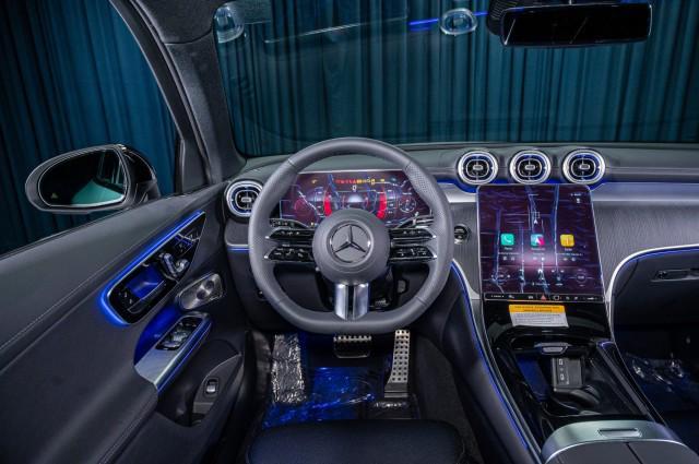 new 2025 Mercedes-Benz GLC 300 car, priced at $59,385