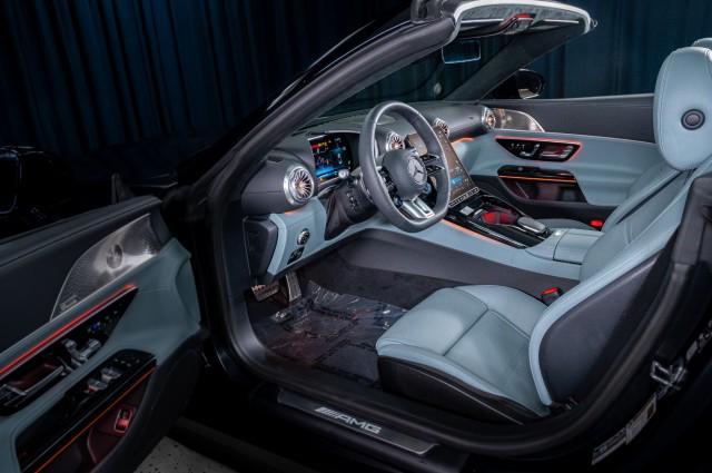 new 2025 Mercedes-Benz AMG SL 55 car, priced at $172,380