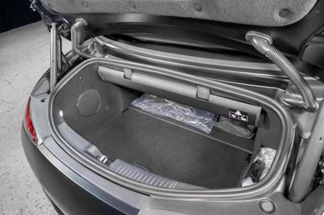 new 2025 Mercedes-Benz AMG SL 55 car, priced at $172,380
