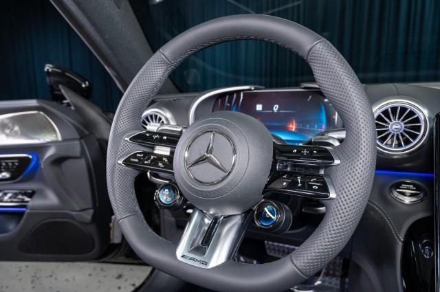 new 2025 Mercedes-Benz AMG SL 55 car, priced at $148,980