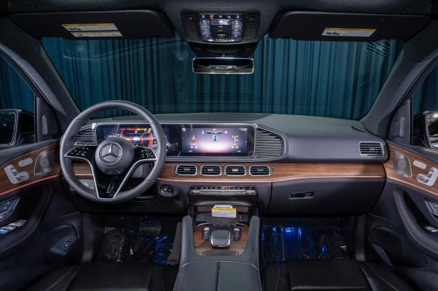 new 2025 Mercedes-Benz GLE 450 car, priced at $82,610